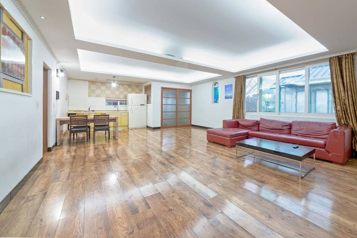 Chambre, 3 chambres (Sydney)