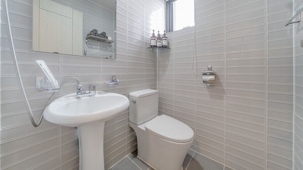 Room - Gangneung Sway Spa Pension (Gangneung)