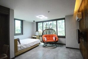 Basic Room, 1 Bedroom (301) | 1 bedroom, free WiFi