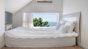 Basic Room, 1 Bedroom (Gumgangsan) | Exterior - Namhae Baramundeok Pension (Namhae)