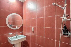 基本客房, 1 間臥室 (B203) | 浴室 | 毛巾