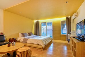 Basic Room, 1 Bedroom (Mindlelae) - Tongyoung Mongdolhouse Pension (Tongyeong)
