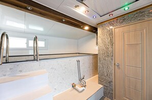 Basic Room, 1 Bedroom (Smoothing (Kid/pool)) | 1 bedroom, free WiFi