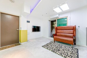 Basic Room, 1 Bedroom (Smoothing (Kid/pool))