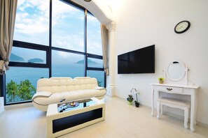 Basic Room, 1 Bedroom (201)