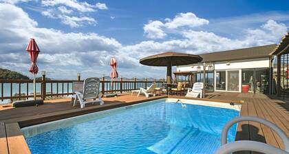 Yeosu Dolsanmaru Pension