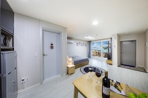 Basic Room, 1 Bedroom (Chielo(Oceanview)) | 1 bedroom, free WiFi