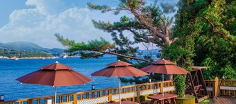 Tongyoung S468 Poolvilla