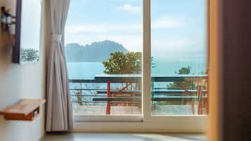 Basic Room, 1 Bedroom (A104) | 1 bedroom, free WiFi