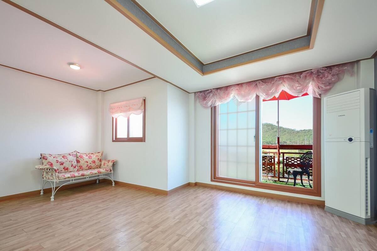 1 bedroom, free WiFi
