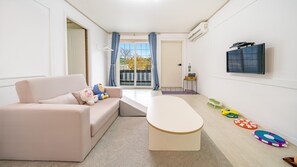 1 bedroom, free WiFi - Gangneng Soowarae Pension (Gangneung)