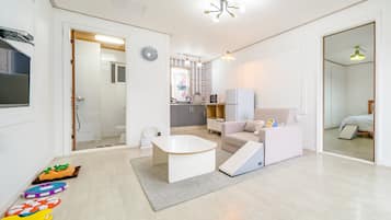 Basic Room, 1 Bedroom (Yegreena) | 1 bedroom, free WiFi