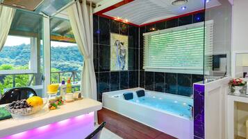Basic Room, 1 Bedroom (Bioju) | 1 bedroom, free WiFi