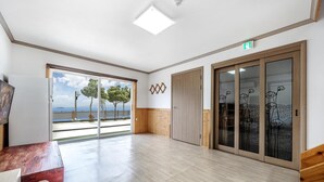 1 bedroom, free WiFi - Yeosu Dangdangi Dog Family Pension Gold (Yeosu)