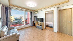 Basic Room, 1 Bedroom (302) | 1 bedroom, free WiFi