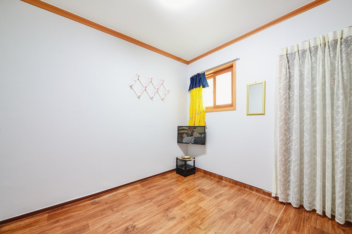 Habitación básica, 1 habitación (5) | 1 habitación y wifi gratis