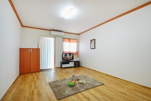 Basic Room, 1 Bedroom (3) | 1 bedroom, free WiFi - Gangneung Soongut Pension (Gangneung)