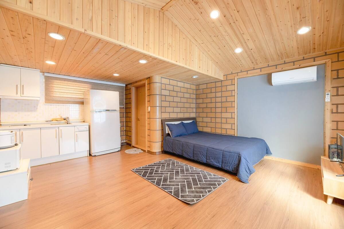 ห้องเบสิก, 1 ห้องนอน (Hobak3) | 1 ห้องนอน, Wi-Fi ฟรี