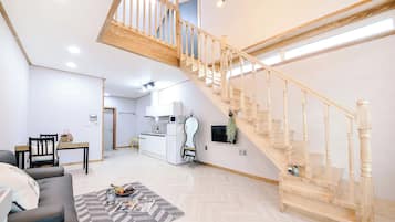 Basic Room, 1 Bedroom (205) | 1 bedroom, WiFi (free)