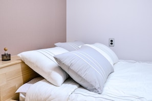 Basic Room, 1 Bedroom (203) | 1 bedroom, free WiFi
