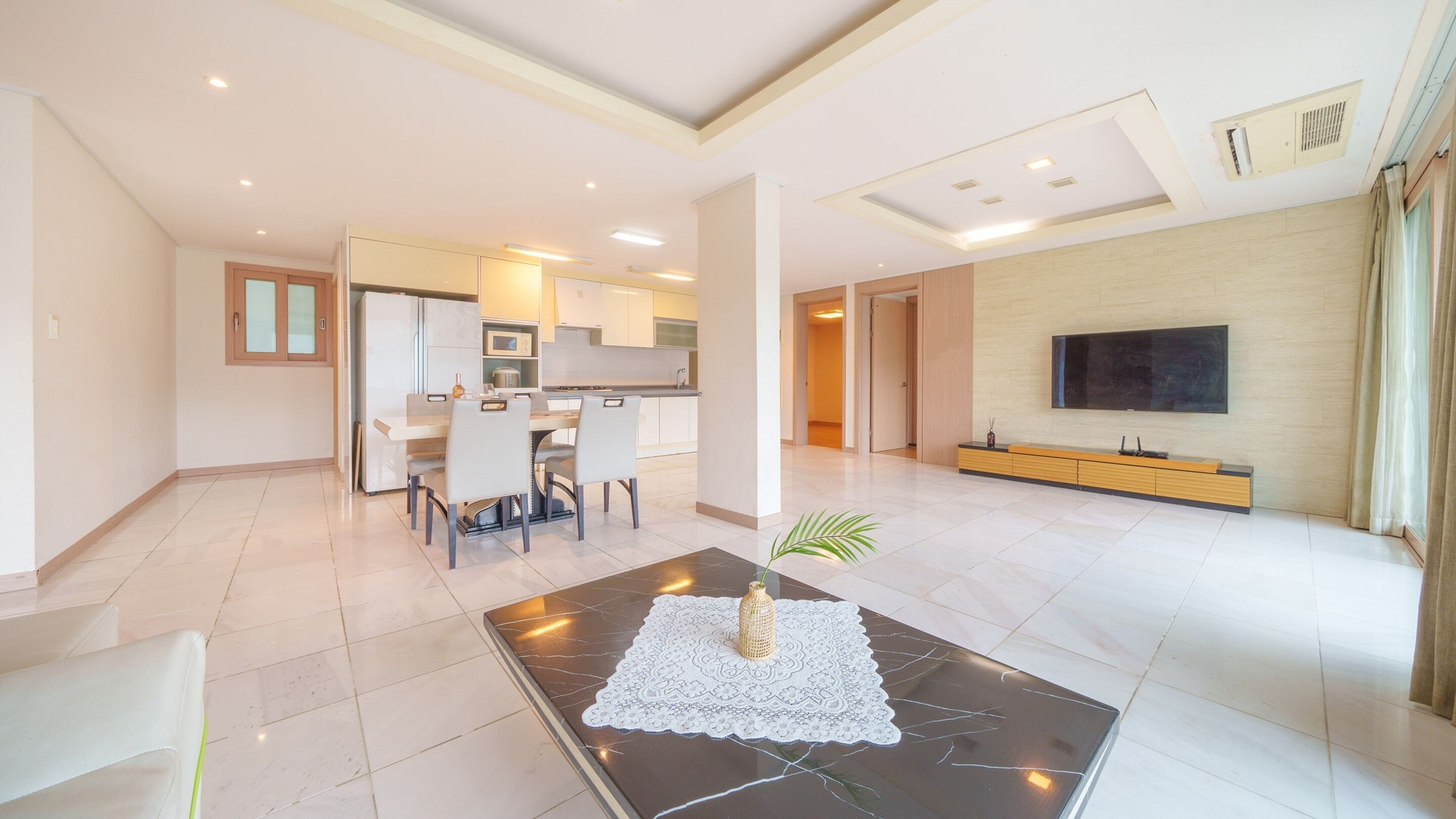 Basic Room, 4 Bedrooms (F3 - 46( no pe t)) | 1 bedroom, free WiFi