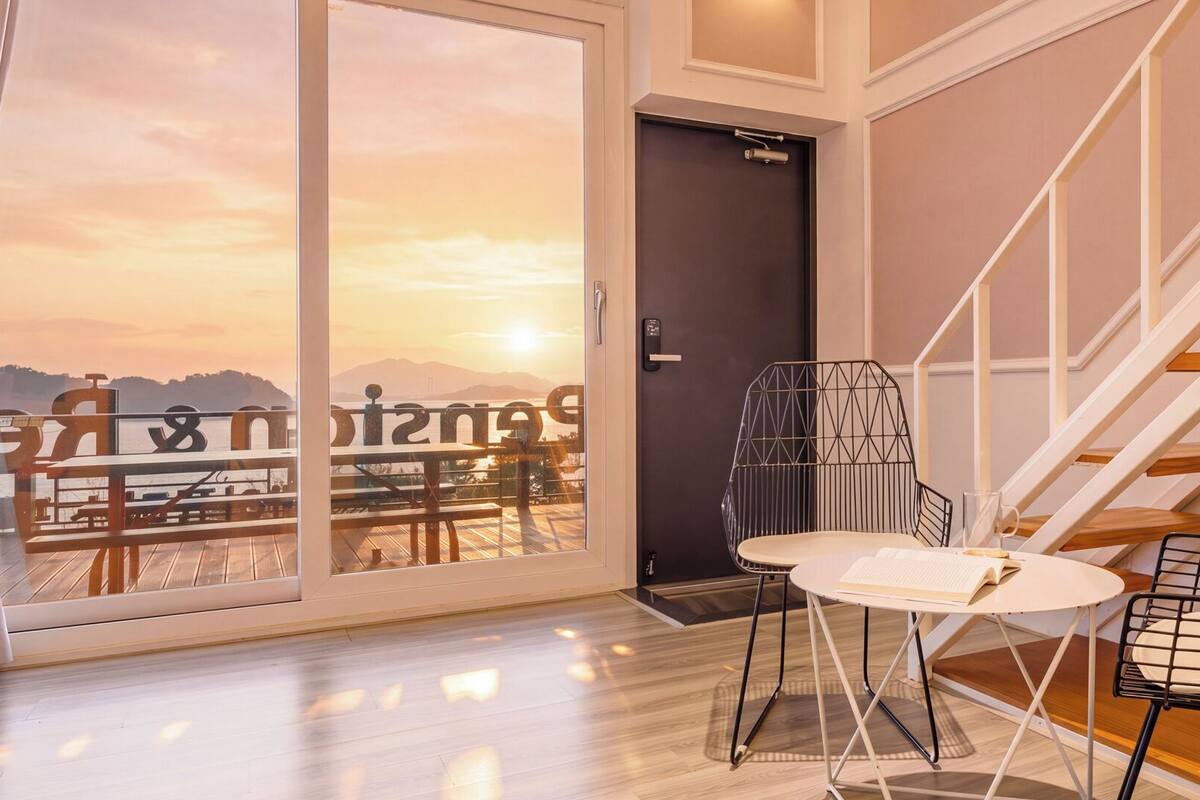Quarto básico, 2 quartos (A102) | 1 quarto, Wi-Fi de cortesia