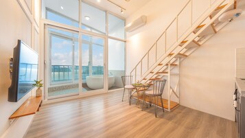 Basic Oda, 1 Yatak Odası (E204 (Spa,Ocean View)(No Pool)) | 1 yatak odası, ücretsiz kablosuz İnternet 