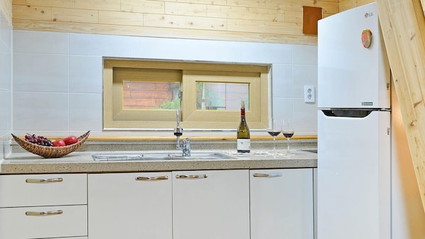 Basic Room, 2 Bedrooms (Samnamu ( F2 ))