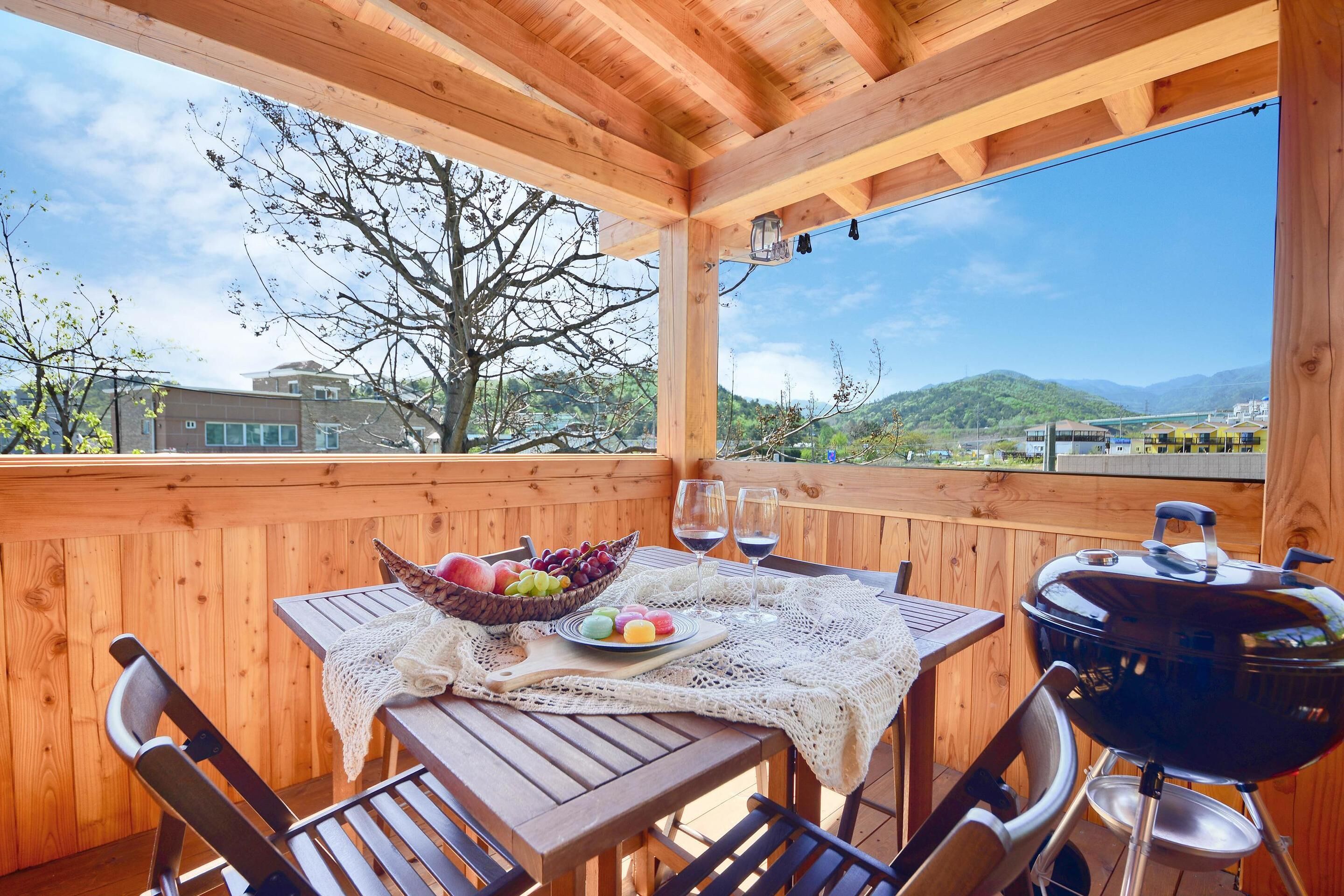 基础客房, 2 间卧室 (Pyeonbaeknamu ( F2 )) | 1 多间卧室、免费 WiFi