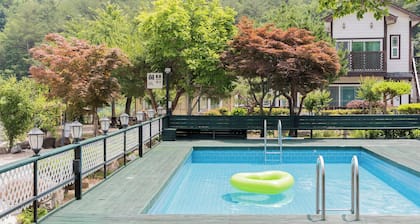 Samcheok Herb Pension