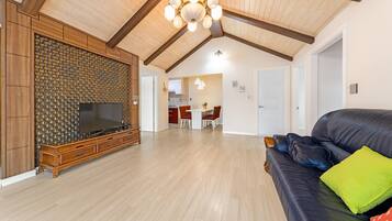 Basic Room, 2 Bedrooms (Boram ( F1,Group )) | 1 bedroom, free WiFi