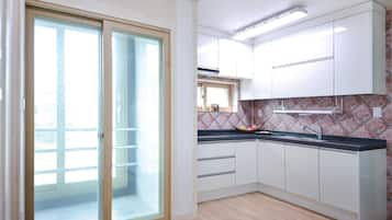 Basic Room, 1 Bedroom (201)