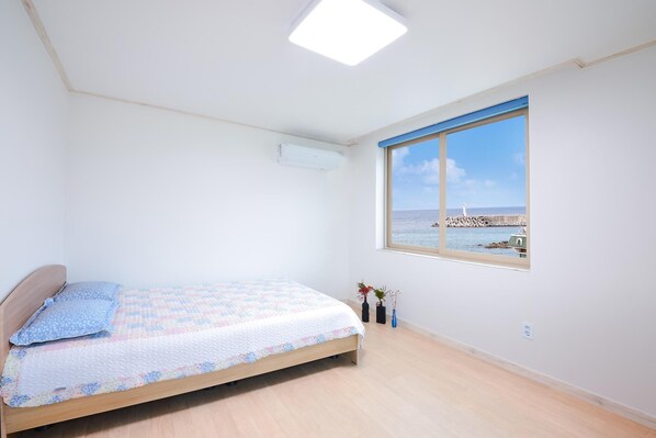 1 bedroom, free WiFi - Samcheok Jisu Pension (Samcheok)
