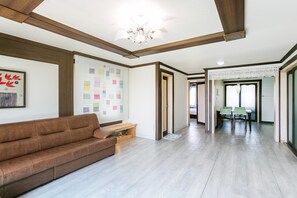 Phòng cơ bản, 2 phòng ngủ (37p-B ( F2 )) | 1 phòng ngủ, truy cập Internet không dây miễn phí 