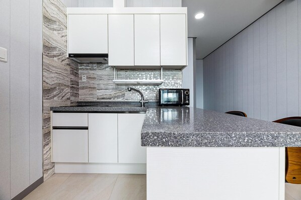 Basic Room, 1 Bedroom (303 ( Spa )) - Buan Tomynspa Pension (Buan)