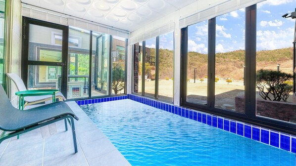 Habitación básica, 1 habitación (PoolVilla B) | 1 dormitorio y wifi gratis