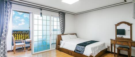 Basic Room, 2 Bedrooms (101) | 1 bedroom, free WiFi