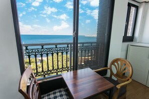 Basic Room, 2 Bedrooms (303) | 1 bedroom, free WiFi - Jeju View Of Sea Pension (Jeju City)