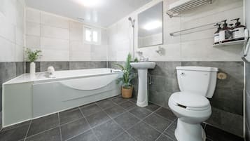 Basic-Zimmer, 1 Schlafzimmer (201 ( Duplex, Spa )) | 1 Schlafzimmer, kostenloses WLAN
