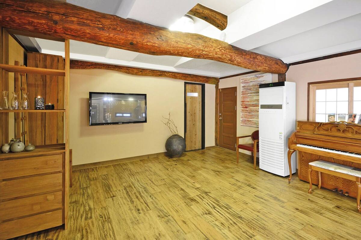 Basic Room, 1 Bedroom (Eucalyptus) | 1 bedroom, free WiFi