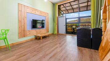 Basic Room, 1 Bedroom (A202)
