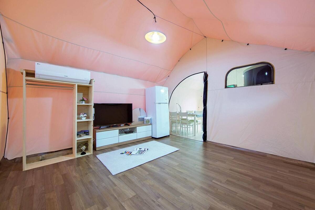 1 bedroom, free WiFi