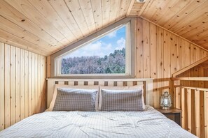 Basic Room, 1 Bedroom (Baramgounche) | 1 bedroom, free WiFi - Gapyeong Areummaru Pension (Gapyeong)