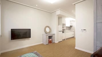 Basic Room, 1 Bedroom (Cappuchino ( F2 )) | 1 bedroom, free WiFi