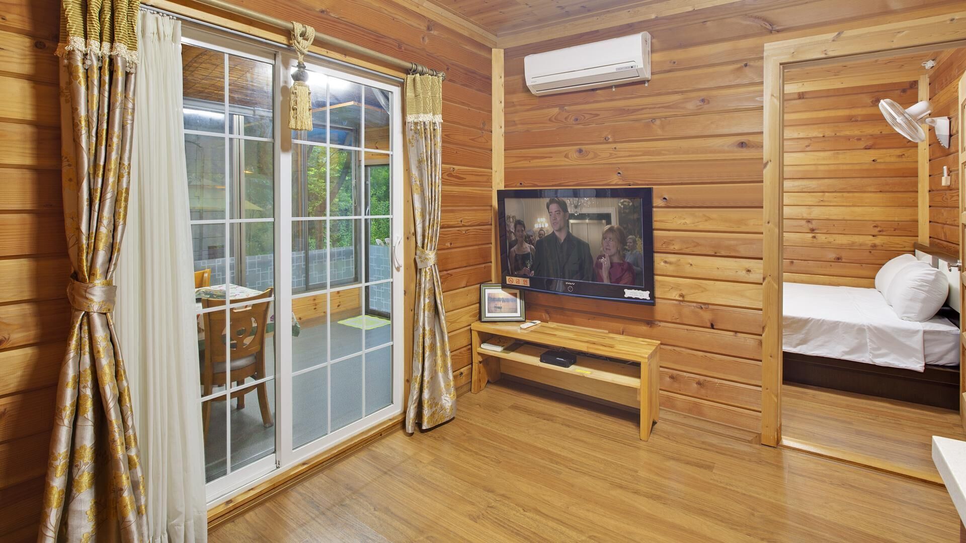 1 bedroom, free WiFi