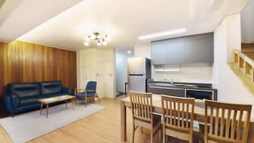 Basic Room, 1 Bedroom (101) | 1 bedroom, WiFi (free)