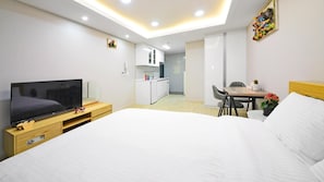 Basic Room, 1 Bedroom (201 ( F2 ))