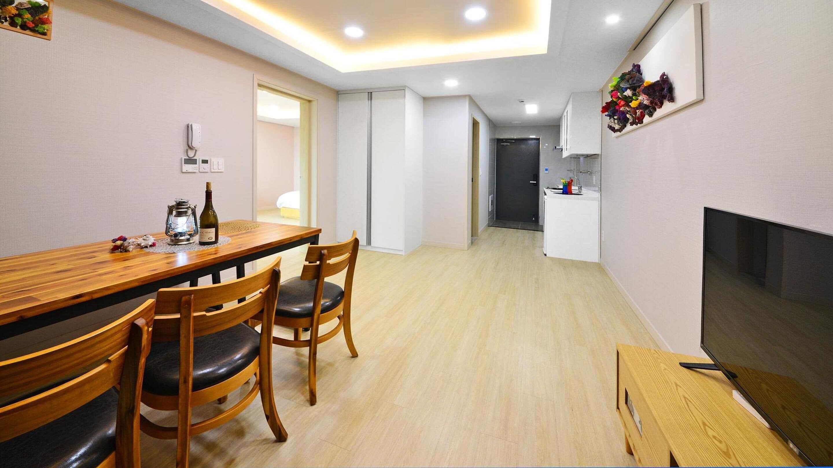 Quarto básico, 1 quarto (204 ( F2 )) | 1 quarto, Wi-Fi de cortesia
