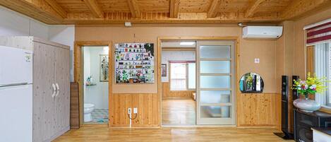 Basic Room, 1 Bedroom (Rosemary) | 1 bedroom, free WiFi