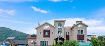 Samcheok Donghae Pension